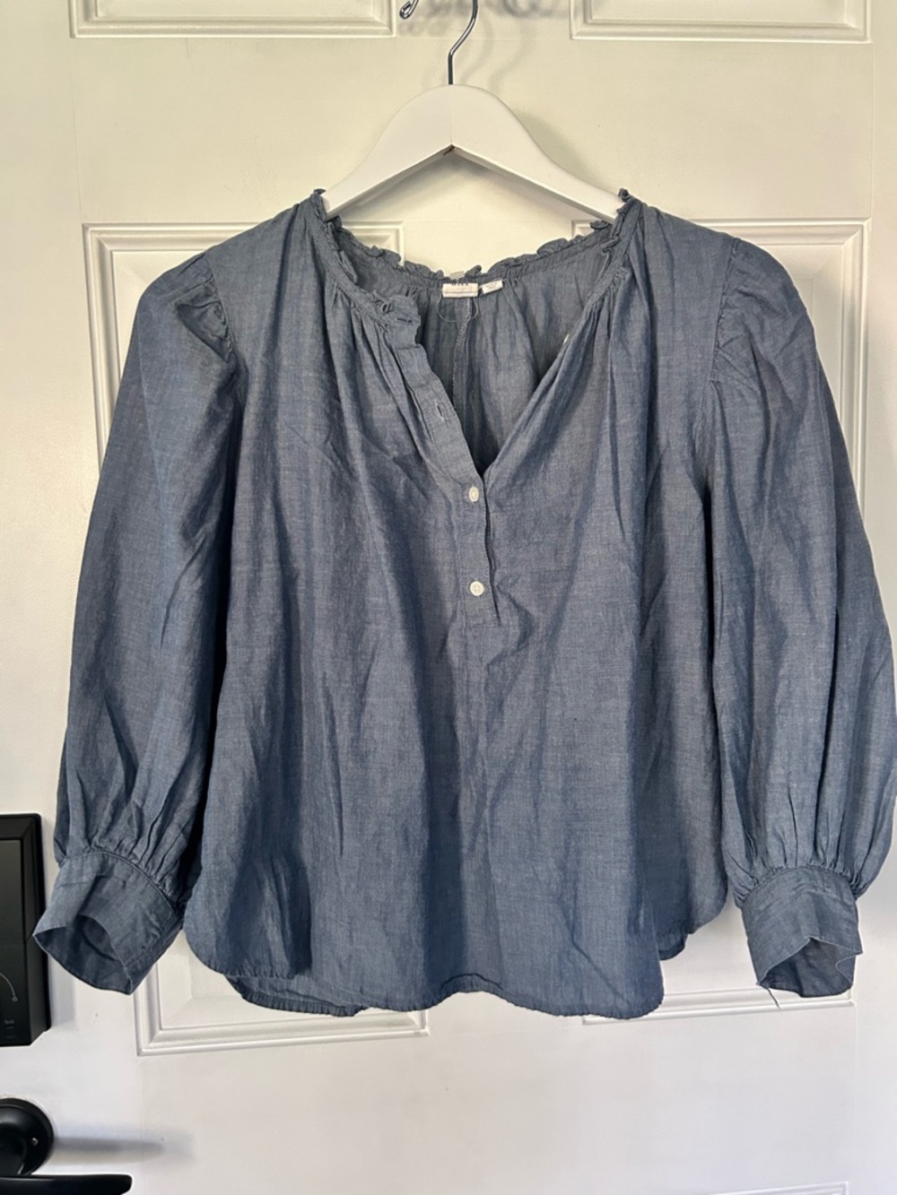 GAP Chambray Peasant Blouse in Blue
